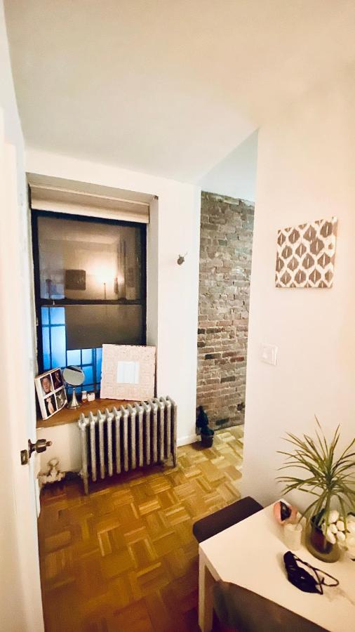 Times Square Manhattan - Private Room In 2 Bedroom Apartment Gasthof *